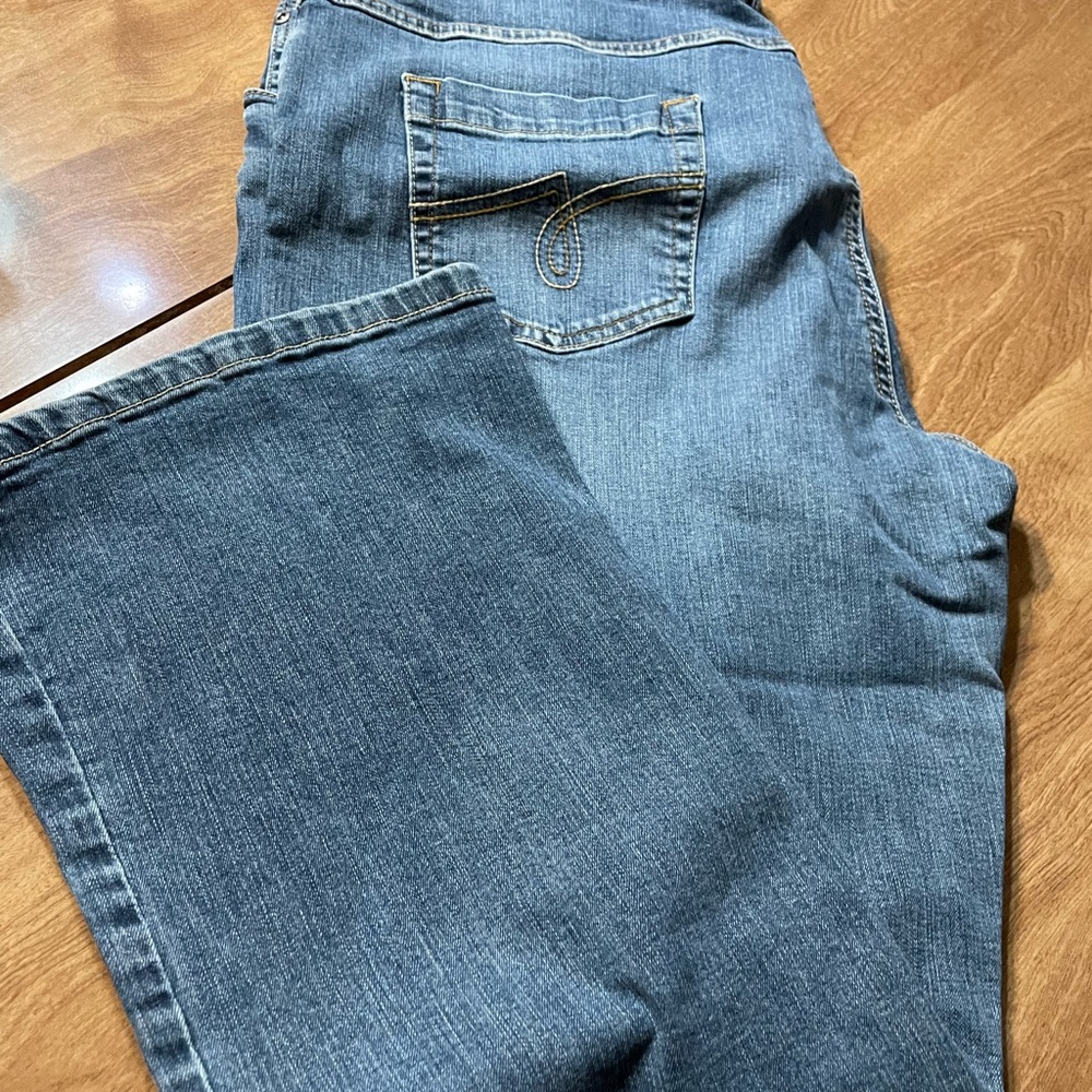 Papaya Light Blue Flare Jeans - Picture 1 of 8